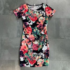 Pink blush floral dress. XS